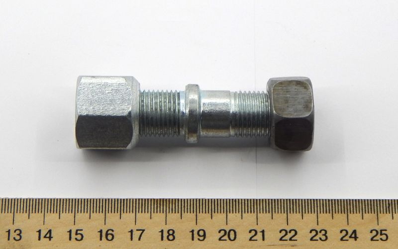 Шпилька ступицы 2ПТС-4 (М16х1,5) (с гайками) (правая)