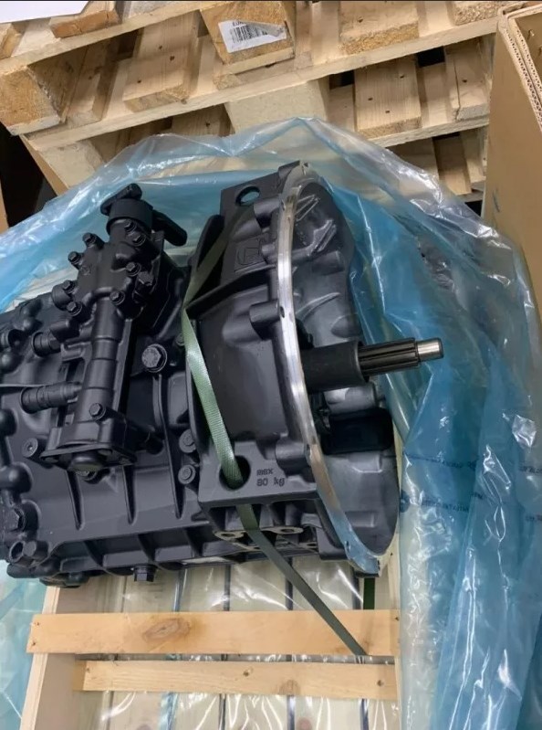 Коробка передач ZF - 8S 1350